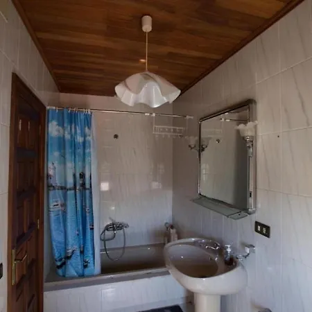 House - 3 Bedrooms With Pool Wifi And Sea Views - 7428 *